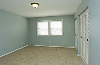 Kings Gate West in Camillus, NY - Foto de edificio - Interior Photo