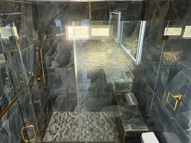 1616 E Harding St in Long Beach, CA - Building Photo - Building Photo