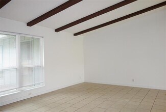 1416 Cardinal Hill Dr in Austin, TX - Building Photo - Building Photo