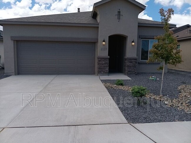 2327 Berkeley Ave NE in Rio Rancho, NM - Building Photo - Building Photo