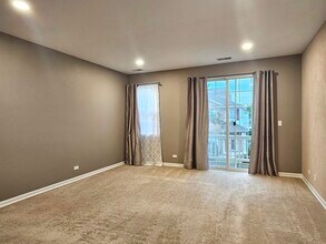 8808 Concord Ln in Justice, IL - Building Photo - Building Photo