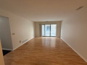 2300 N Harlem Ave in Elmwood Park, IL - Building Photo - Building Photo