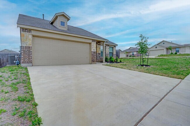 8409 Holw Bnd St in Fort Worth, TX - Building Photo - Building Photo