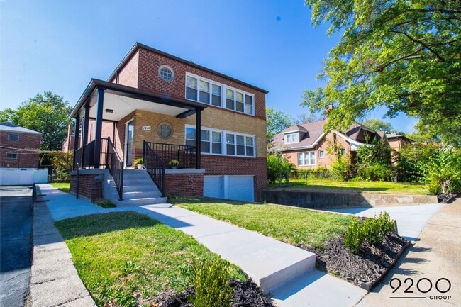 7240 Balson Ave in University City, MO - Building Photo - Building Photo