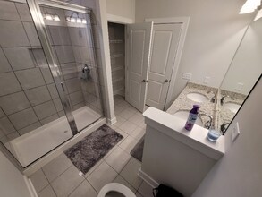 8204 S Antler Dr in North Charleston, SC - Building Photo - Building Photo