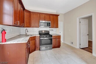 142 Seymour Ave in Newark, NJ - Building Photo - Building Photo
