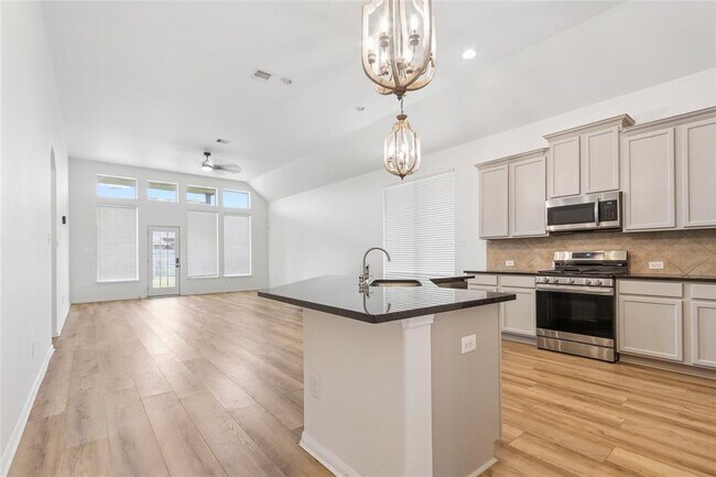 9427 Harmony Lake Ln in Richmond, TX - Building Photo - Building Photo