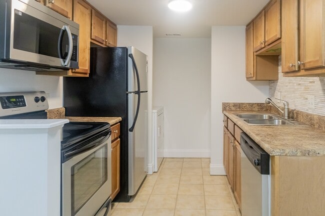 3737 Loretto Rd in Jacksonville, FL - Building Photo - Building Photo