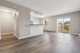 Granite House in London, ON - Building Photo - Building Photo