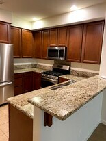 2206 Beech Circle in San Jose, CA - Building Photo