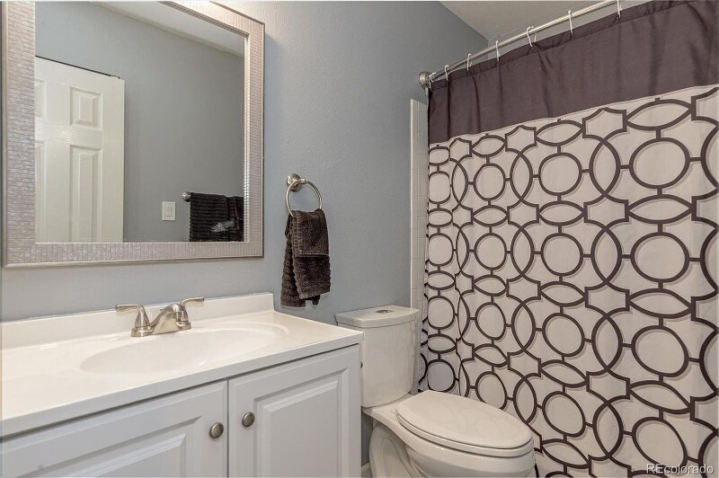 10211 Ura Ln-Unit -7-306 in Denver, CO - Building Photo