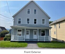 1309 Quincy Ave, Unit 1309 Quincy in Dunmore, PA - Building Photo