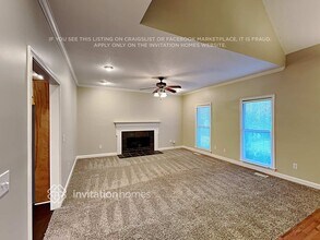 4881 Tree Tops Dr in Douglasville, GA - Foto de edificio - Building Photo