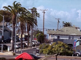323 S Francisca Ave in Redondo Beach, CA - Building Photo