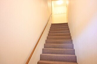 1409 River View Ave, Unit B in Stevens Point, WI - Building Photo - Building Photo