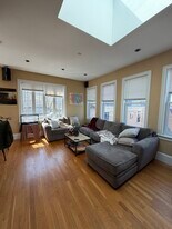 148 Hillside St, Unit 3 in Boston, MA - Building Photo
