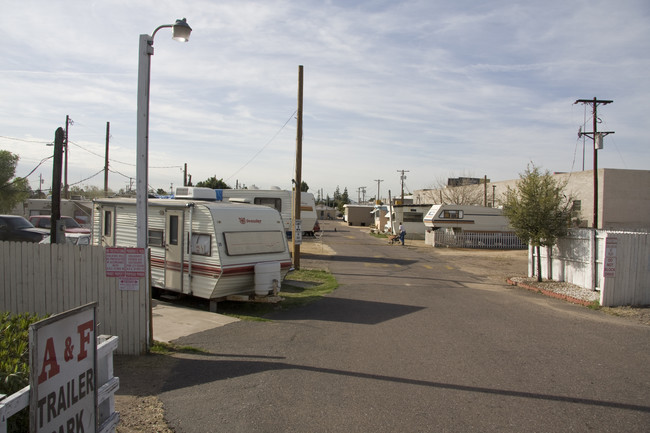 A & F Mobile Home Park in Phoenix, AZ - Building Photo - Building Photo