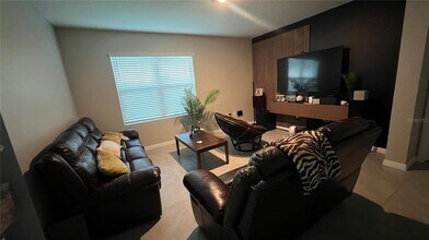 2738 Swooping Sparrow Dr in Harmony, FL - Building Photo - Building Photo