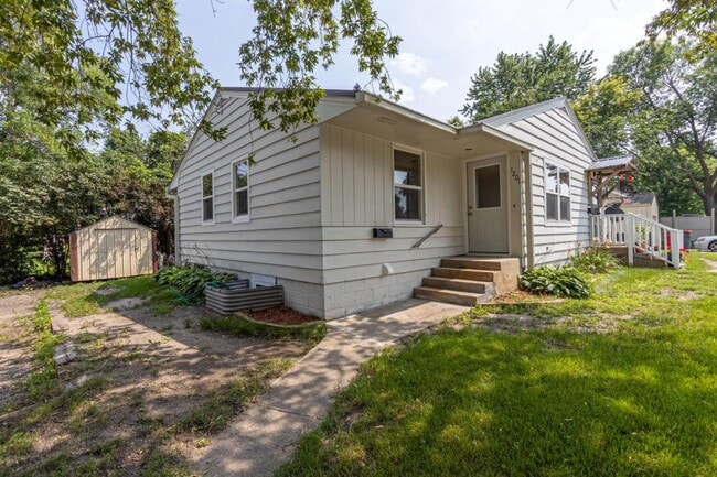 property at 1201 Lark St