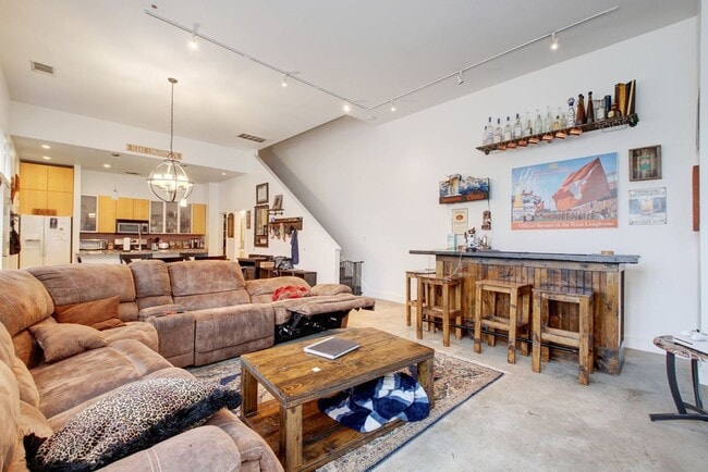 616 W 35th St in Austin, TX - Building Photo - Building Photo