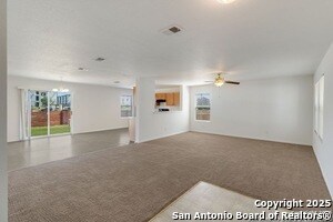 9423 Maraval Creek in San Antonio, TX - Building Photo - Building Photo