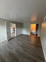 2825 Green Mountain Dr in Branson, MO - Building Photo