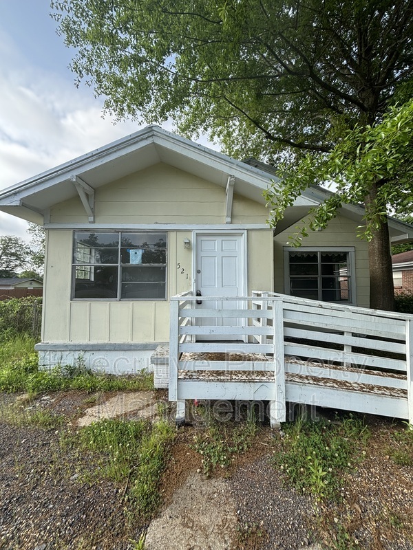 property at 521 62nd St