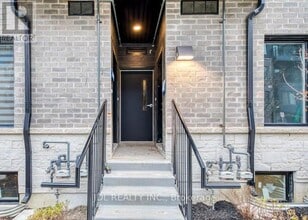 10 Calamint Ln. in Toronto, ON - Building Photo - Building Photo