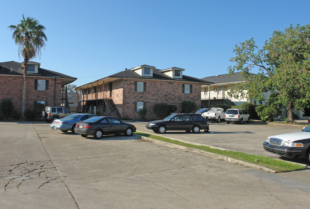 4055 Durand St in Metairie, LA - Building Photo