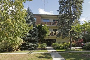 193 Stephen Dr in Toronto, ON - Building Photo