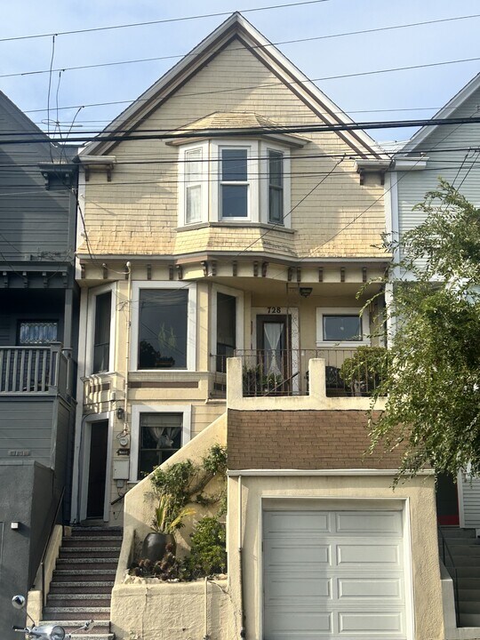728 Diamond St in San Francisco, CA - Building Photo