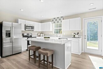 92 Everglades Rd in Barboursville, VA - Building Photo - Building Photo