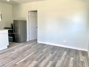 2901 NW 18th St in Fort Lauderdale, FL - Building Photo - Building Photo