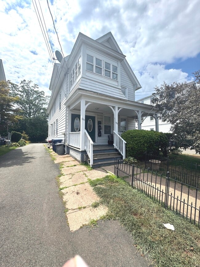 property at 634 Washington Ave