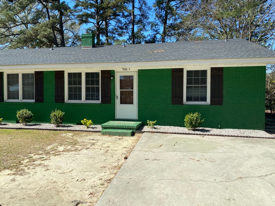 708 Denby St SW in Wilson, NC - Building Photo