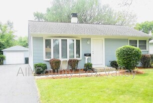 2307 Park St in Rolling Meadows, IL - Building Photo