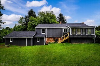 12790 Heath Rd in Chesterland, OH - Building Photo - Building Photo