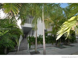 1604 Drexel Ave in Miami Beach, FL - Building Photo