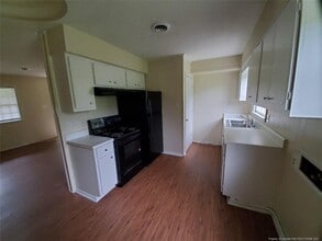 4112 S Dowfield Dr in Fayetteville, NC - Building Photo - Building Photo