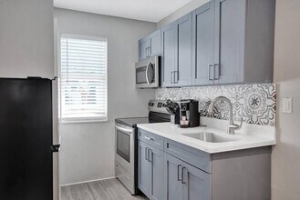 50 Davie Blvd, Unit SI FL2-ID1503960P in Fort Lauderdale, FL - Foto de edificio - Building Photo