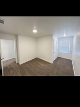 913 E Flotsam Wy in Saratoga Springs, UT - Building Photo - Building Photo