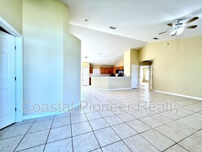 4612 Sandhurst St in Kissimmee, FL - Building Photo - Building Photo