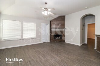 10737 Emerald Park Ln in Haslet, TX - Building Photo - Building Photo