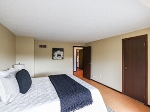 109 Serendipity Dr in Coraopolis, PA - Building Photo - Building Photo