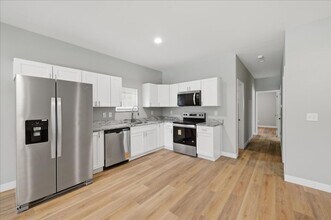 2813 N Talbott St in Indianapolis, IN - Building Photo - Building Photo