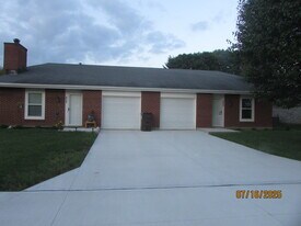 1854 N Lakeman Dr in Bellbrook, OH - Building Photo