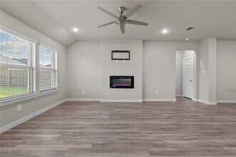 354 Waters Rdg Dr in Lavon, TX - Building Photo - Building Photo