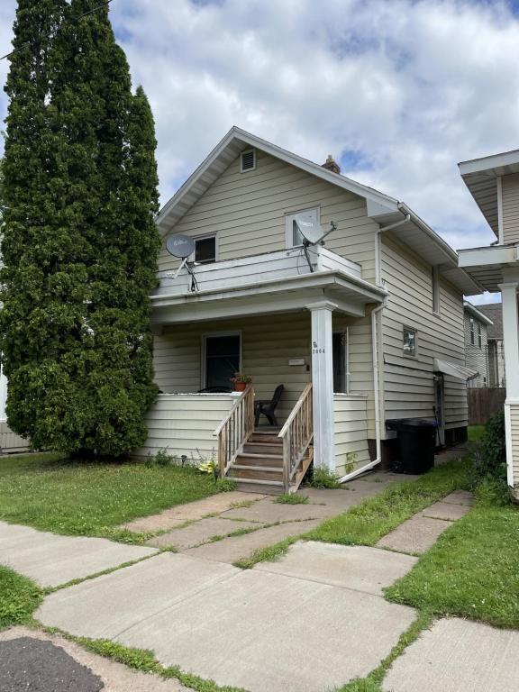 property at 2004 Lamborn Ave