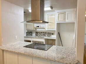 725 Peregrine Dr in Norman, OK - Building Photo - Building Photo