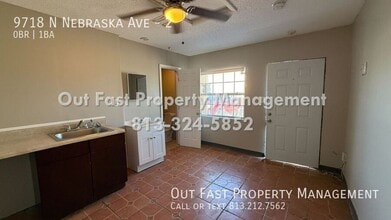 9718 N Nebraska Ave, Unit 2 in Tampa, FL - Building Photo - Building Photo